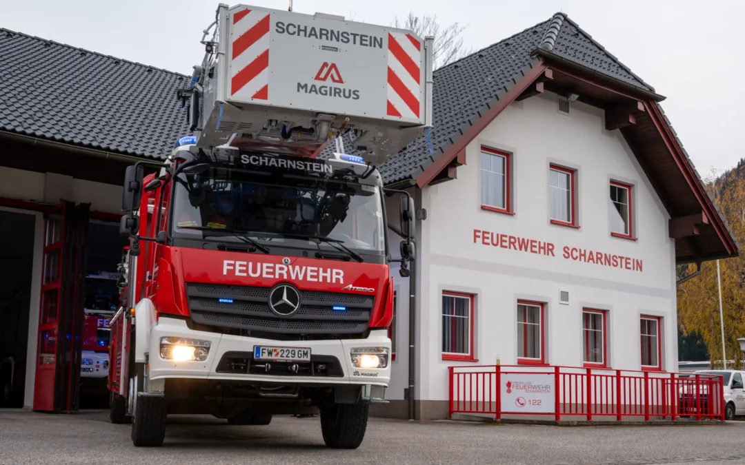 Neue, hochmoderne Drehleiter für die Feuerwehr Scharnstein